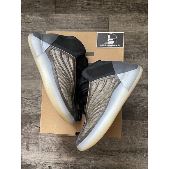 Size 7.5 - adidas‎ Yeezy Quantum Barium